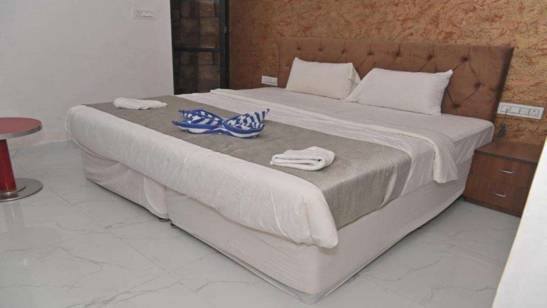 FOREVER APNI HAVELI page 0004 768x432