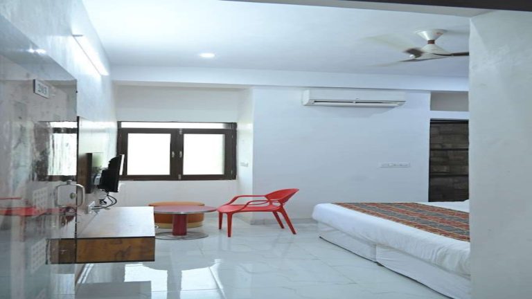 FOREVER APNI HAVELI page 0008 768x432