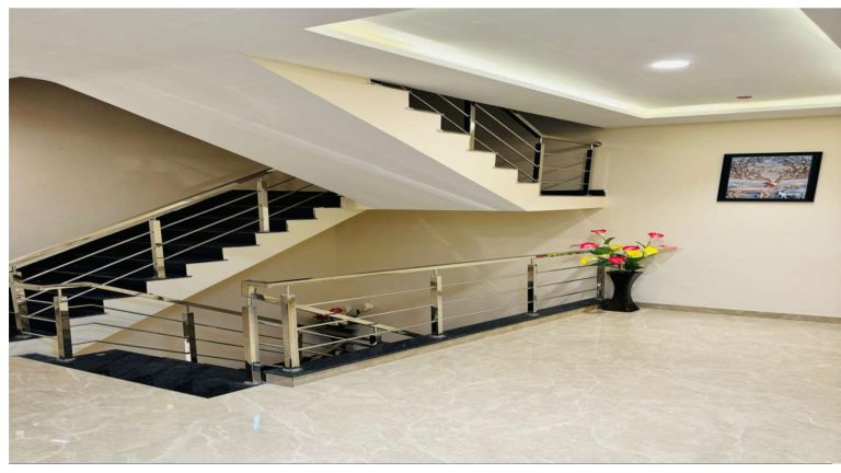 FOREVER MOUNTAIN VILLA page 0010 768x432