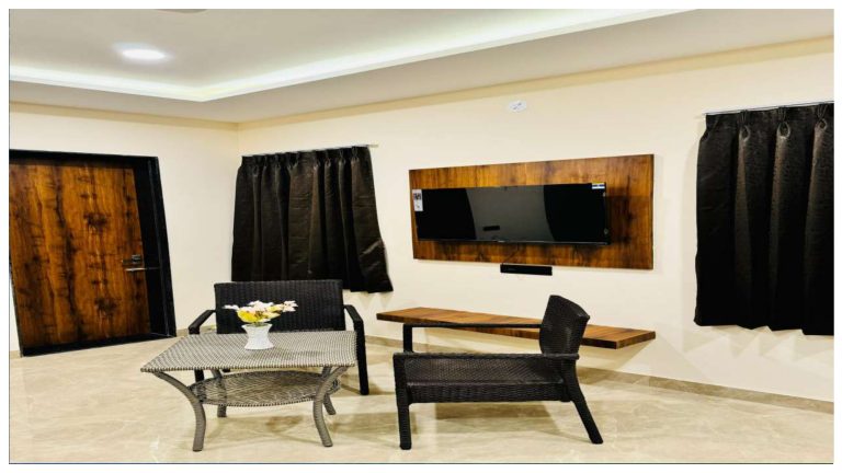 FOREVER MOUNTAIN VILLA page 0011 768x432