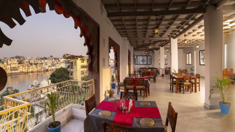 Forever Dera Pichola Hotel page 0015 768x432