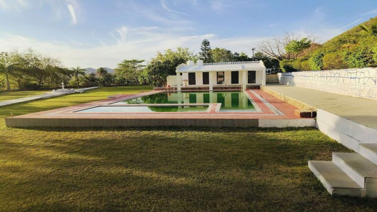 Forever Monkey Retreat Resort 5bhk page 0007 768x432