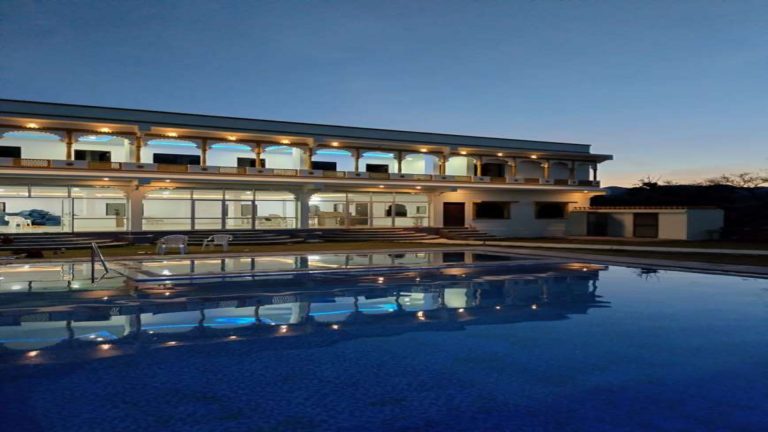 Forever Monkey Retreat Resort 5bhk page 0014 768x432