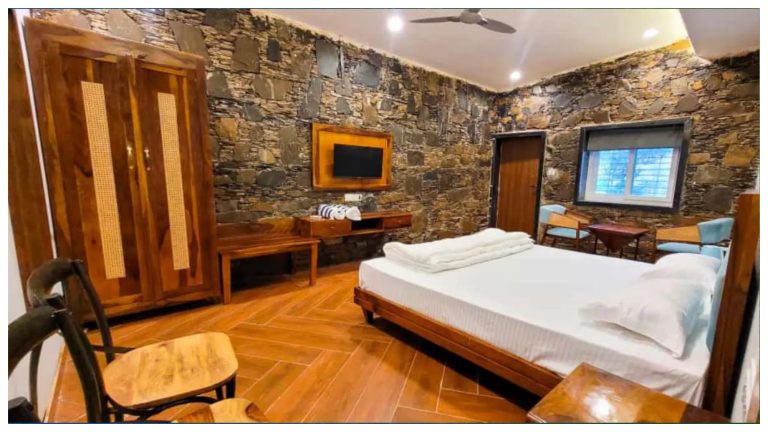 Forever Osis Vila page 0009 768x432