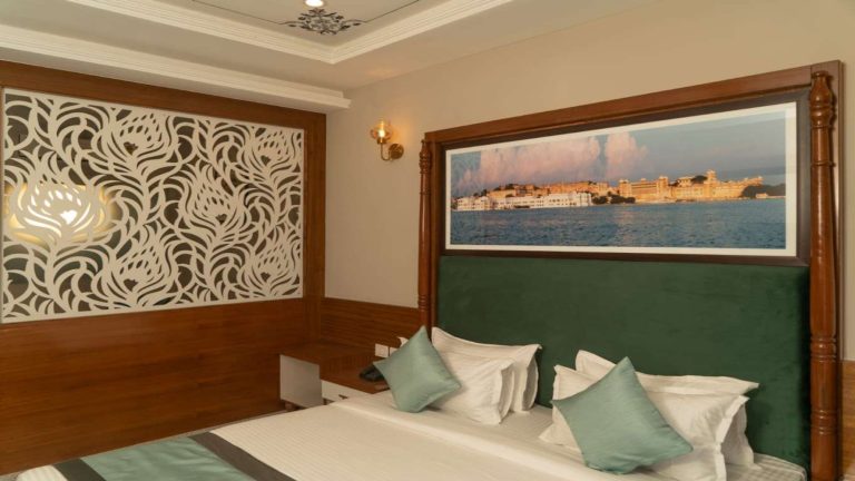 Forever Shreeji Mahal hotel 22 Rooms page 0006 768x432