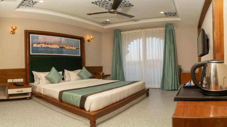 Forever Shreeji Mahal hotel 22 Rooms page 0007 768x432