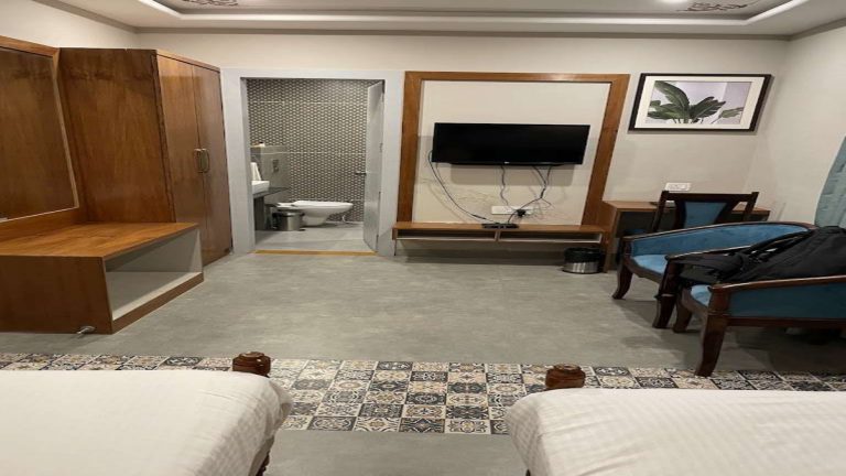 Forever Shreeji Mahal hotel 22 Rooms page 0010 768x432