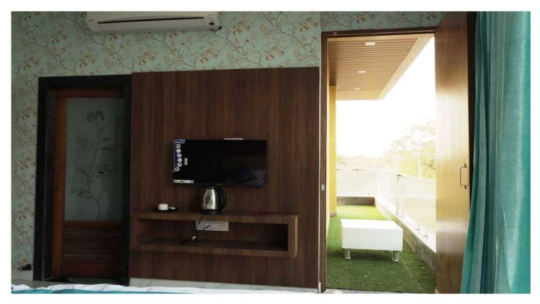 Forever heaven villa page 0016 768x432